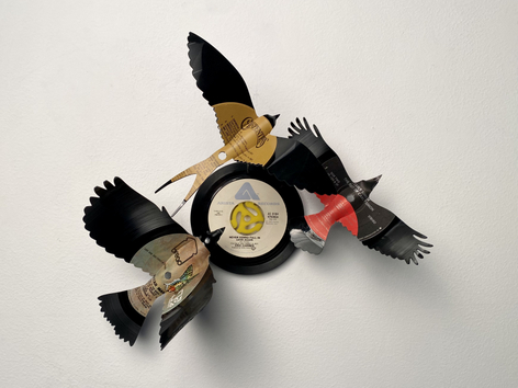 PAUL VILLINSKI, Never Gonna Fall In Love Again, 2025