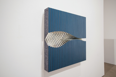 Aref Montazeri: Mirror