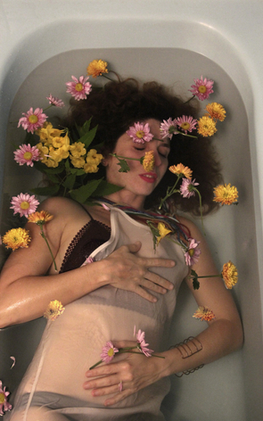 Ad&aacute;l Mara Pastor