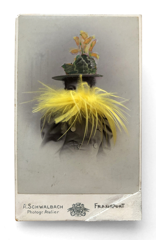 Gary Brotmeyer Woman Eating a Canary N&ordm;1