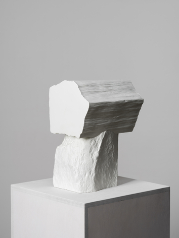 CHUNG, Hyun, Untitled, 2025, Paint on bronze, 33 x 23.5 x 22 cm