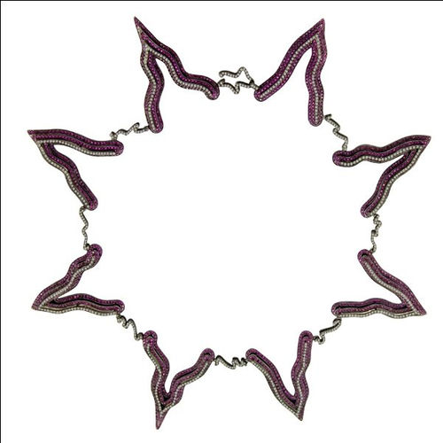 Victoria necklace with zig zag links, 2010