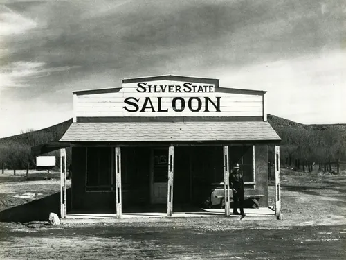 Arthur Rothstein, Saloon, Beowawe Nevada, 1940