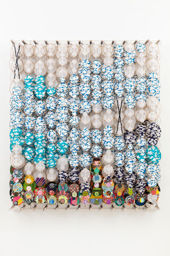 Jacob Hashimoto Dreams No Dreams I, 2024 Acrylic, paper, bamboo, wood and Dacron 53 7/8h x 46 6/8w x 8 2/8d in 137.0h x 119.0w x 21.0d cm