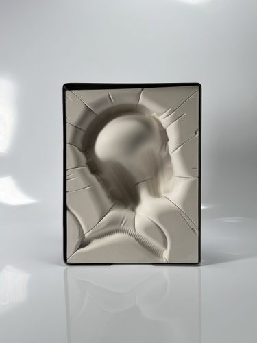 Zoë Scutts, Headphones