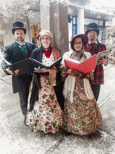 Carolers at Meuse Gallery Carmel, Ring in the Holidays with Meuse Gallery