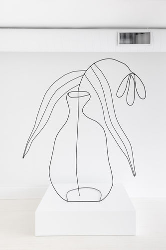 Lane Walkup INFINITE MIDDLE forged metal 79 x 70 x 34 in 200.7 x 177.8 x 86.4 cm