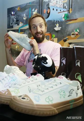 '에니멀 히어로즈' 에드가 플랜스 국내 첫 전시