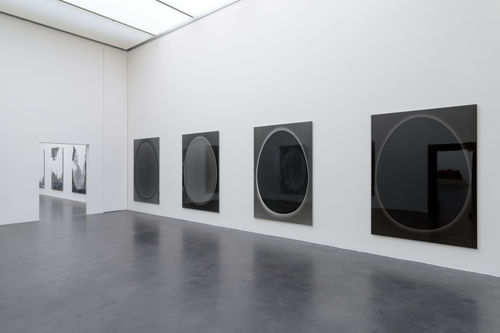 Installation view, WARUM ICH MICH IN EINE NACHTIGALL VERWANDELT HABE: Fabian Marti, Kunstmuseum Luzern, Luzern, Switzerland, 2016