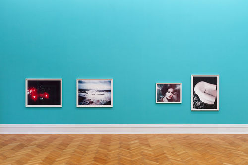 Installation view, Shirana Shahbazi: MONSTERA, Kunsthalle Bern, Bern, Switzerland, 2014