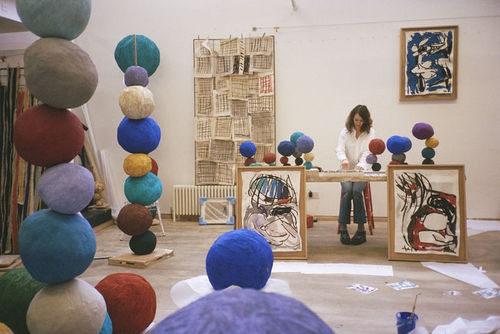 사산의 아픔을 '기쁨의 쌓기'로…애니 모리스, 韓 첫 개인전