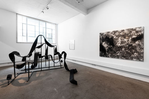 Soft Landing, Hannah Perry, Madeleine Ruggi, Levi De Jong, Tom Bull | Exhibition 10