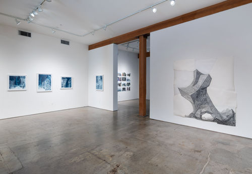 Neither There nor Here, Nicola López