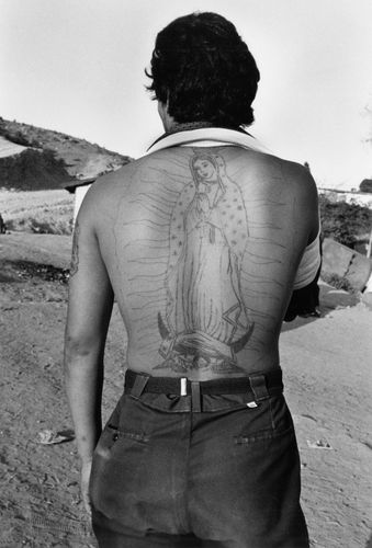 Graciela Iturbide, La frontera, Tijuana, México, 1990