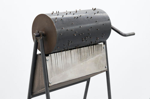 Amélie Bouvier, Quadrivium #1, 2021, Steel and wood, 120 x 45 x 43 cm - 47 1/4 x 17 3/4 x 16 7/8 in