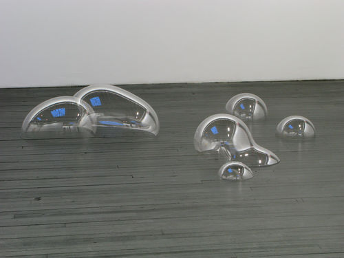 Luka Fineisen, Phase Transitions