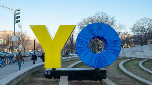 Installation view, Deborah Kass, OY YO. Courtesy of the artist and The Brooklyn Museum.