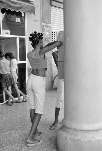 Cuba is Alive, Girl on the phone, 2005