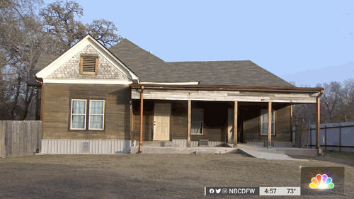 Sedrick Huckaby Restores Historic Fort Worth Home, Open Collaborative Project Space