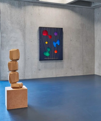 Photo by Bernhard Strauss