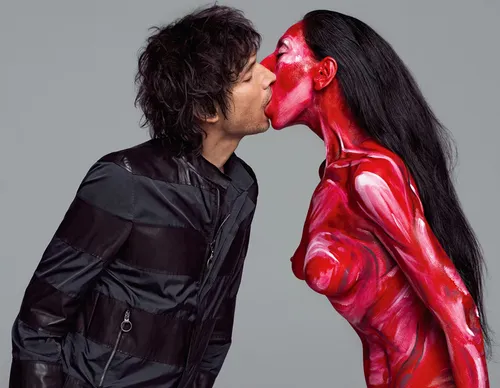 Me Kissing Vinoodh (Eternally), 2020 © Inez & Vinoodh./ courtesy The Ravestijn Gallery