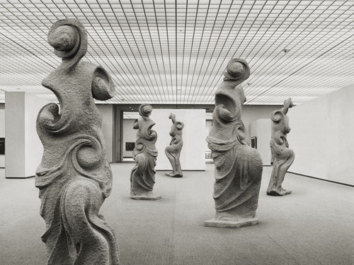 The Dance of Venus, 2019 © Koen Hauser / courtesy The Ravestijn Gallery