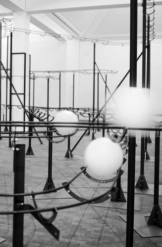 Jeppe Hein | Distance