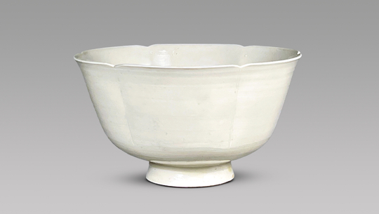 Chinese Ding Type Bowl