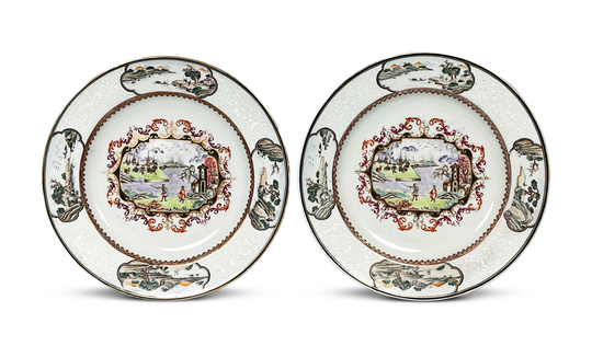 . Pair of Chinese Export Famille Rose Porcelain Plates