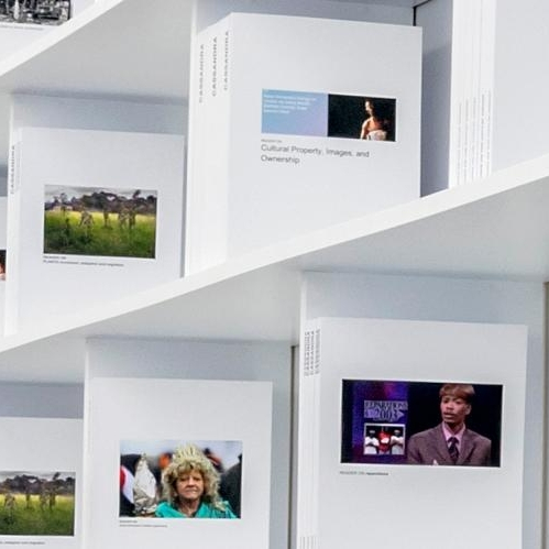 Collective Learning with Cassandra Press