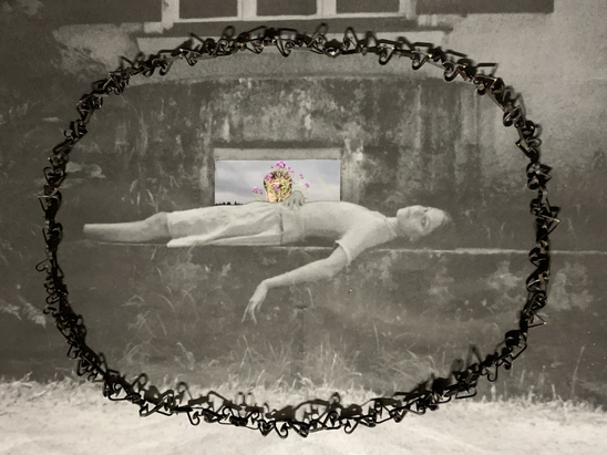 Hans Stofer, Porto Rose, 2020, Necklace, Mild Steel Nails Black, Silver and Gold, L 50cm