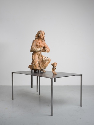 Jean-Luc Moulène, Donatrice - Paris, 2019