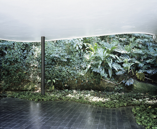 Luisa Lambri, Untitled (Casa das Canoas, #01), 2003