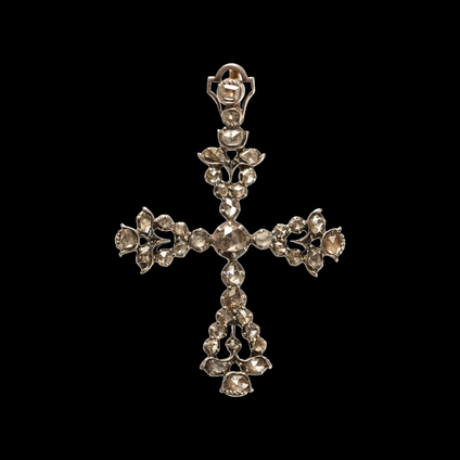 Cross pendant with diamonds