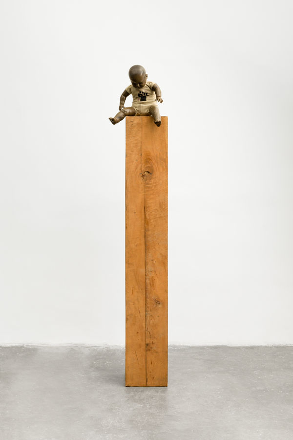 Paulo Nazareth, All power to people [todo poder ao povo], 2023