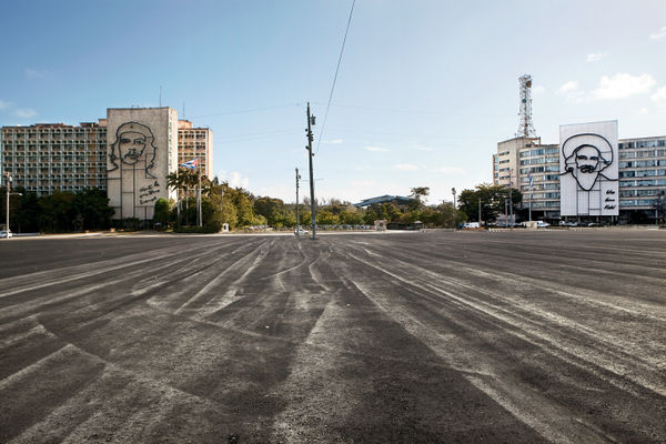 Coco Fusco, La Plaza Vacía (The Empty Plaza), 2012