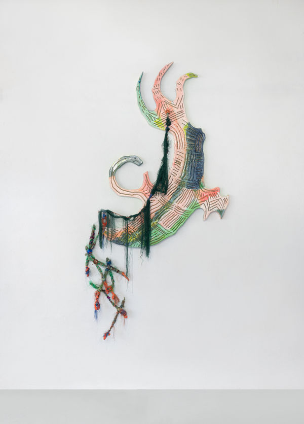 Julien Creuzet, lower courtyard of the sea, farmyard so much similarity when the sacred water of life is offered to the sweating gods we should never have said it, before sunset, before our round bellies buoyed not the ounce of a flotation, we sank sunk, the life (le sol, 2023