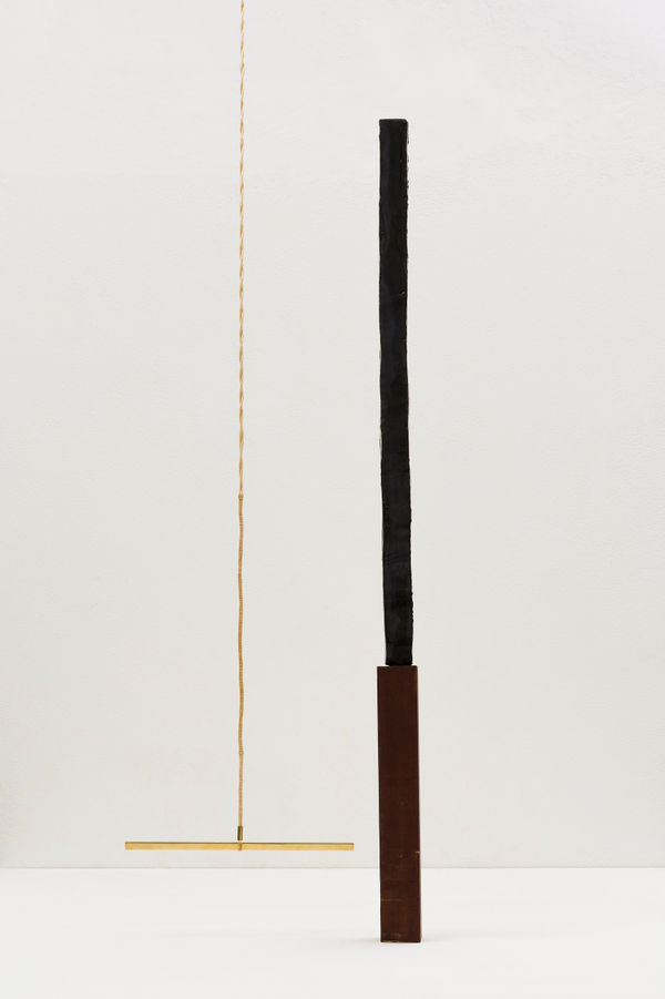 Paloma Bosquê, Arranjo cego - Trapézio e mastro | Blind Arrangement - Trapeze and pole, 2018