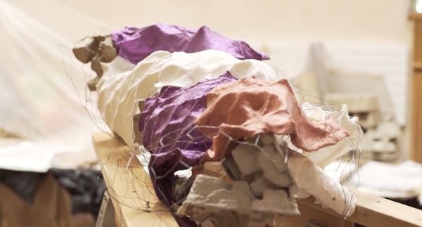 Lynda Benglis – Paper Sculptures