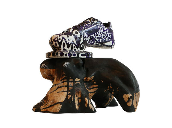 Frog King, Tapping Frog B, 2014