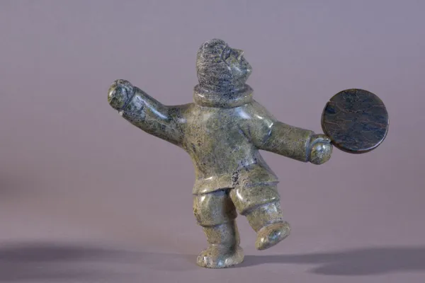 Pudlalik Shaa, Drum Dancer / danse au tambour