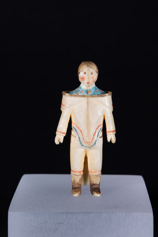 Unidentified Nunatsiavut / Non-identifié Nunatsiavut, Woman / femme, Ca. 1890-1900