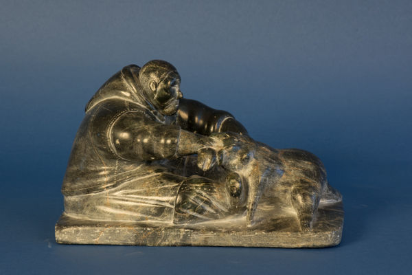 Isah Qumalu Sivuarapi, Hunter & Dog / Chasseur et chien, ca. 1960