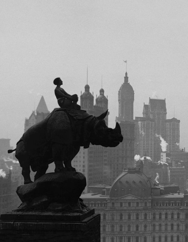 María María Acha-Kutscher, Womankind. Monument 1, 2020