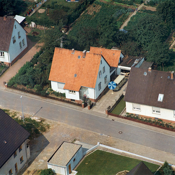 Peter Piller, Untitled (Einzebild) , 2000-2004