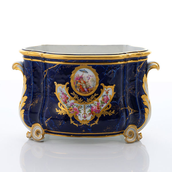 Sèvres Porcelain, A Hard-Paste Sèvres Porcelain Flower Vase with lapis ground, 1784