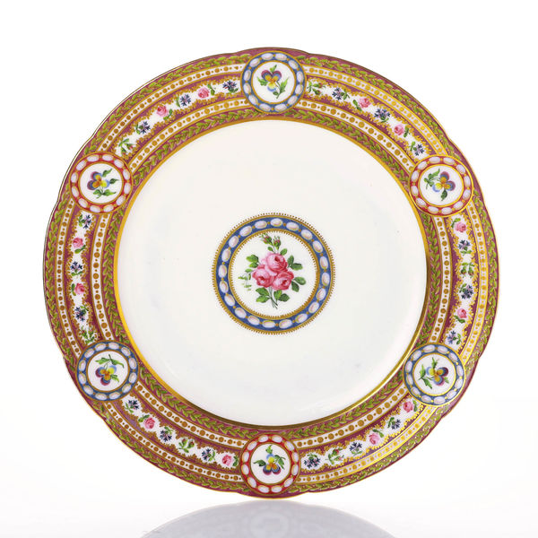 Sèvres Porcelain, A Soft-Paste Sèvres Porcelain Plate from the Comtesse d'Artois Service, 1789