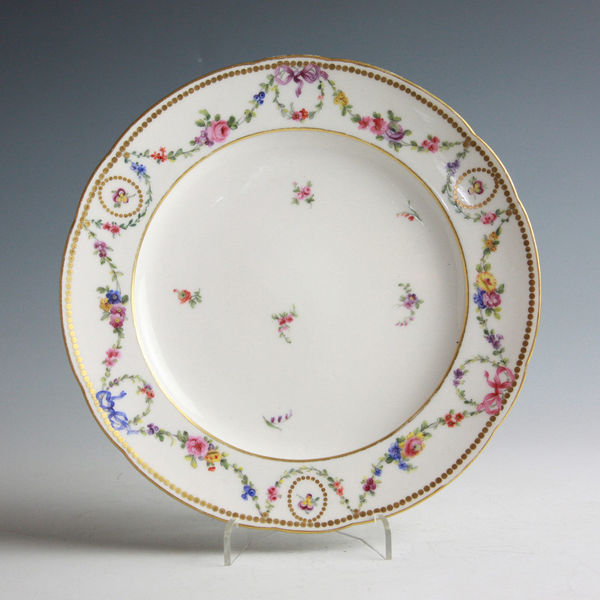 Sèvres Porcelain, A Set of Twelve Sèvres Plates from the Marchese Spinola Service, 1781