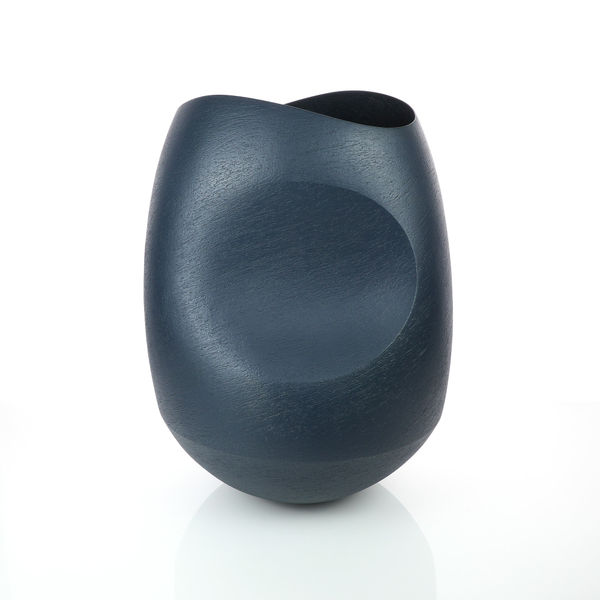 Ashraf Hanna, Dark Blue Undulating Vessel, 2025