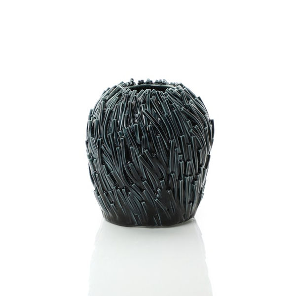 Jonathan Wade, Small Textured Vessel, 2019